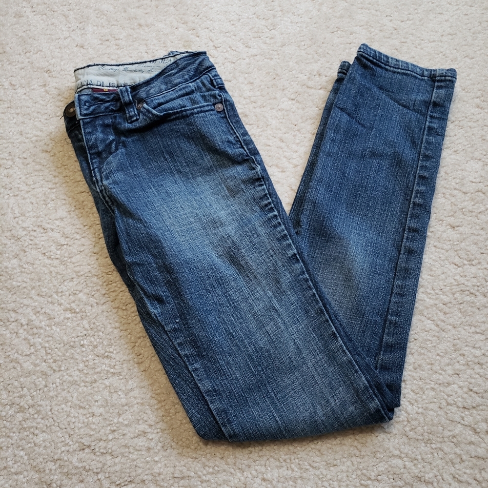 3/$30 Zana Di Skinny Jeans